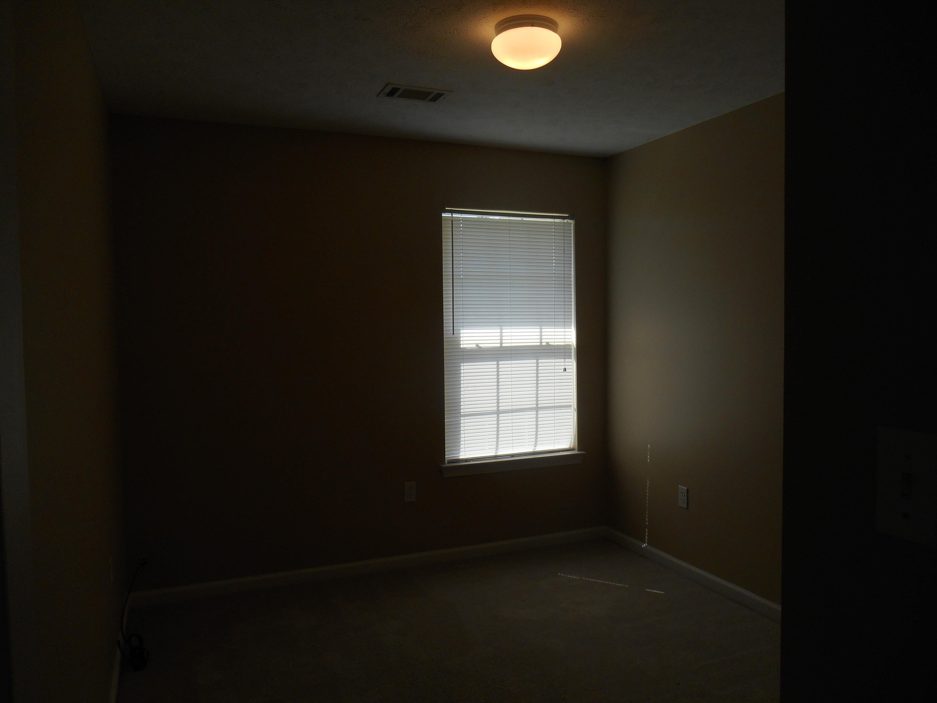 ROLLING PINES - Residential Lease