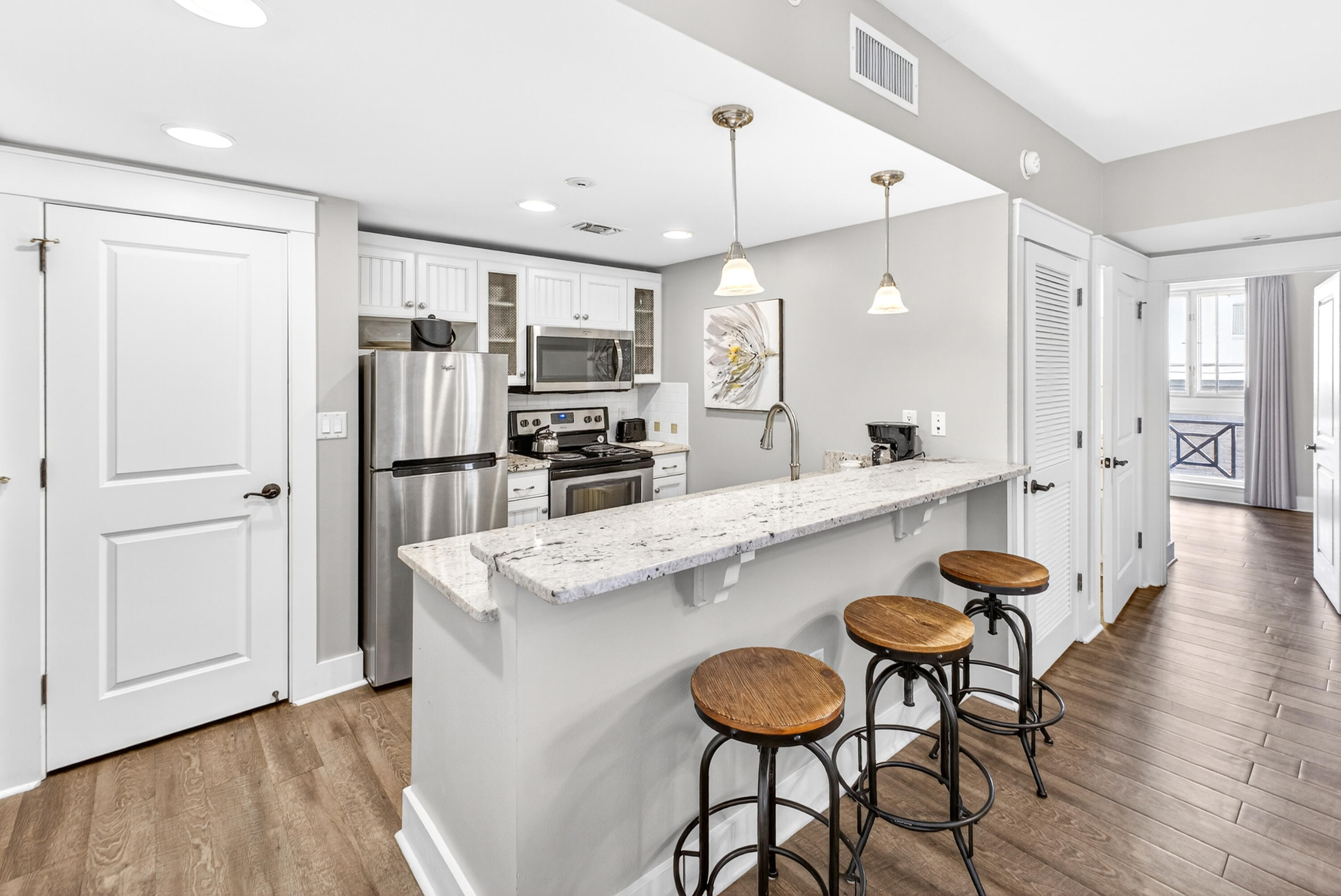 PILOT HOUSE - Residential