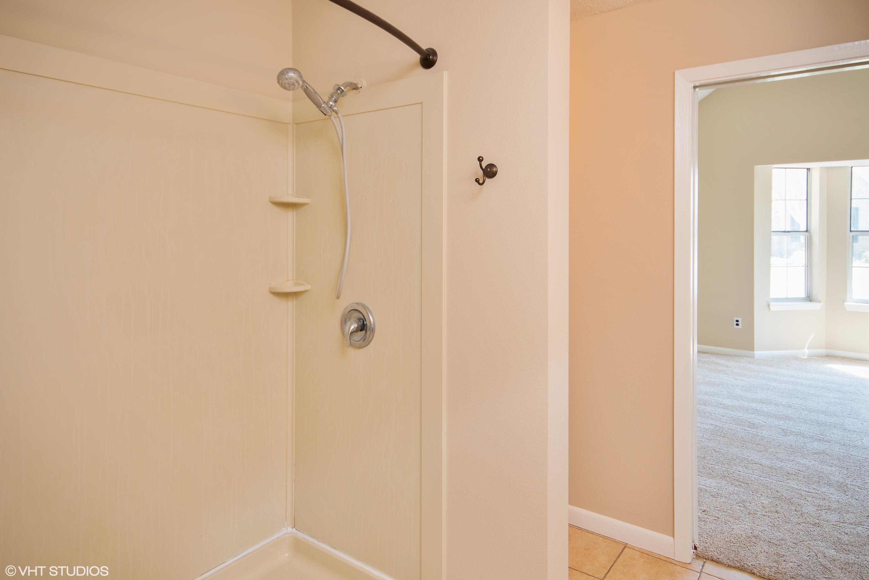 FAIRWAY LAKES PH 2 - Residential