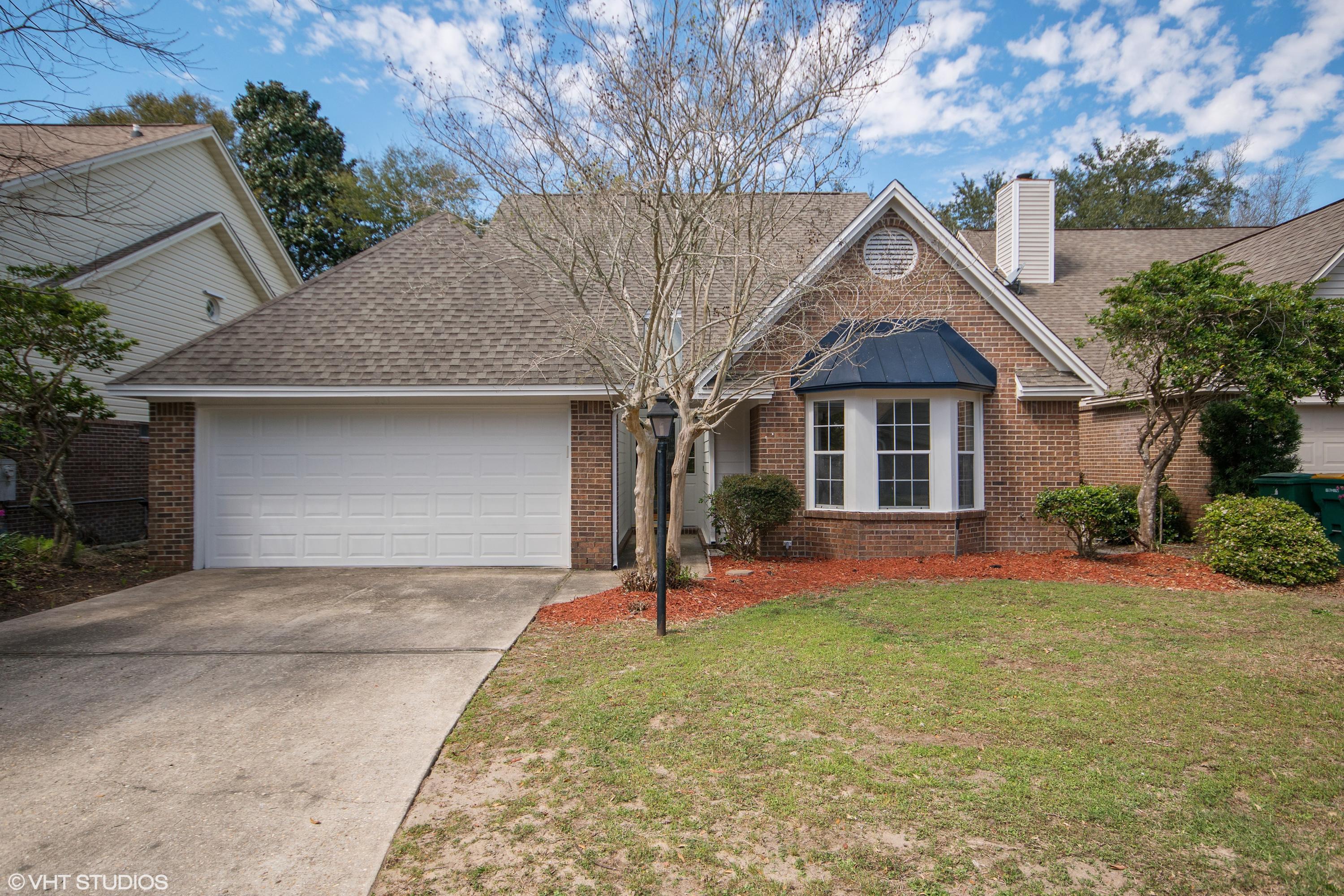 FAIRWAY LAKES PH 2 - Residential