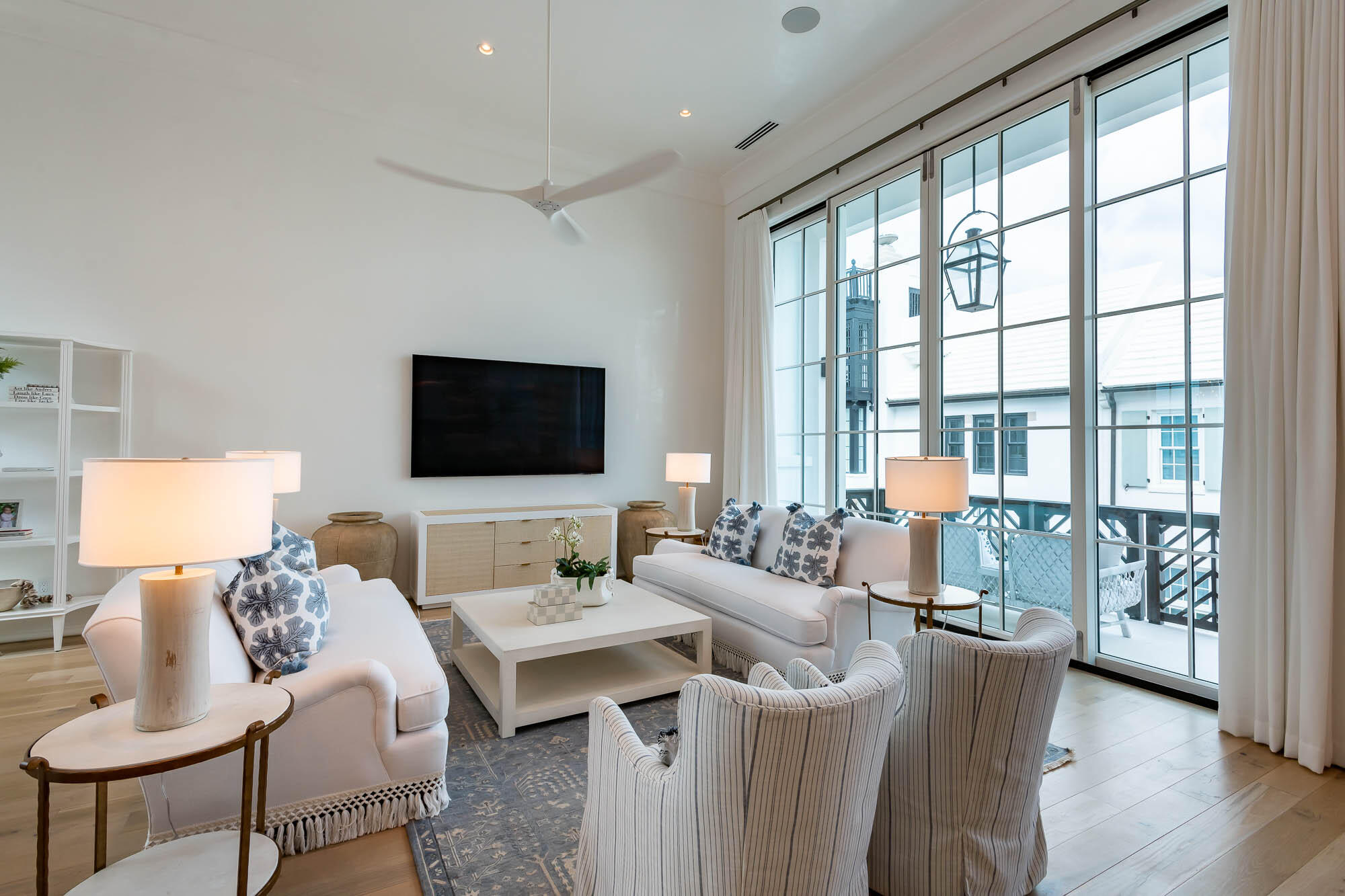 ALYS BEACH - Residential