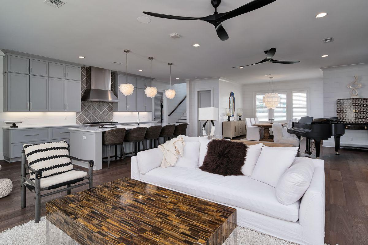 SEASCAPE S/D - Residential