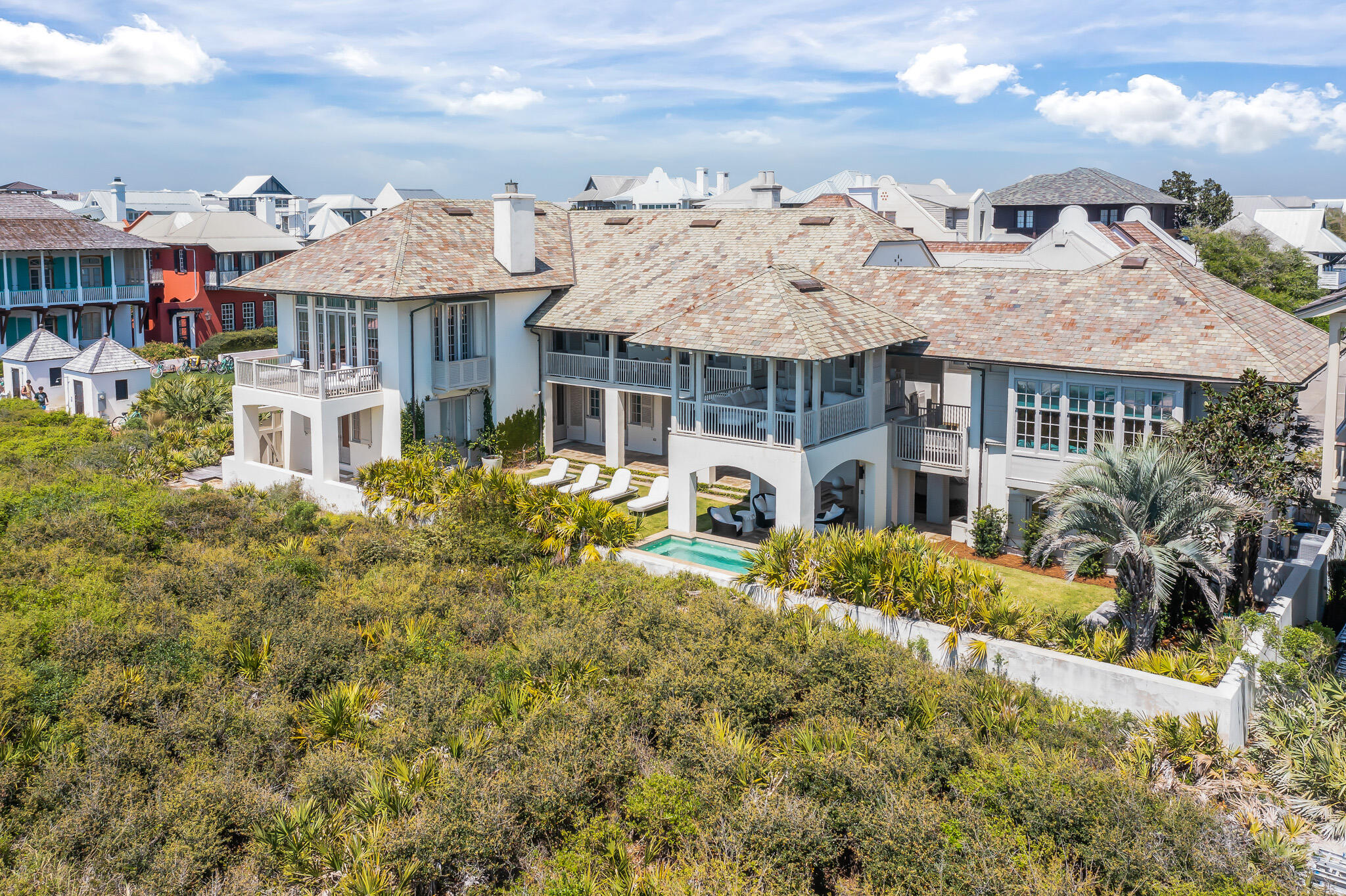 Entered into MLS for the use of comparative sales data. 

115' on the gulf right in the middle of Rosemary Beach. Completely Renovated in 2018/2019, new doors and windows, new systems. Expertly designed interiors. Luxury at the highest level in all facets.