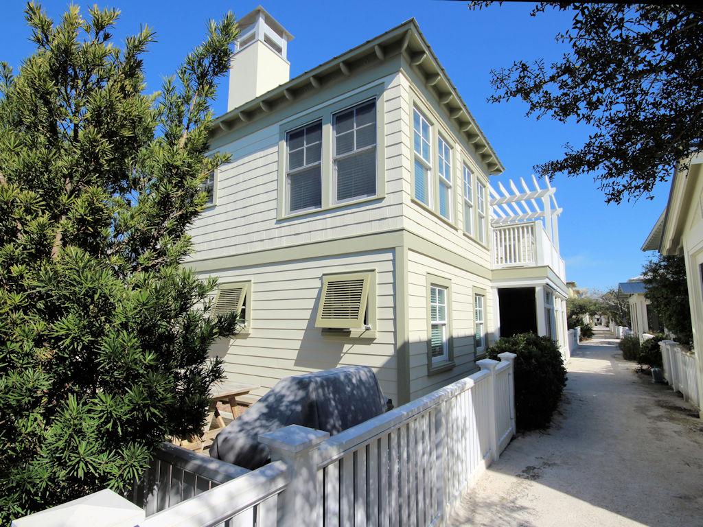 SEASIDE 10 - Residential