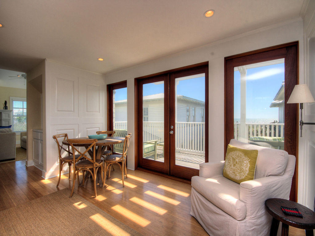 SEASIDE 10 - Residential
