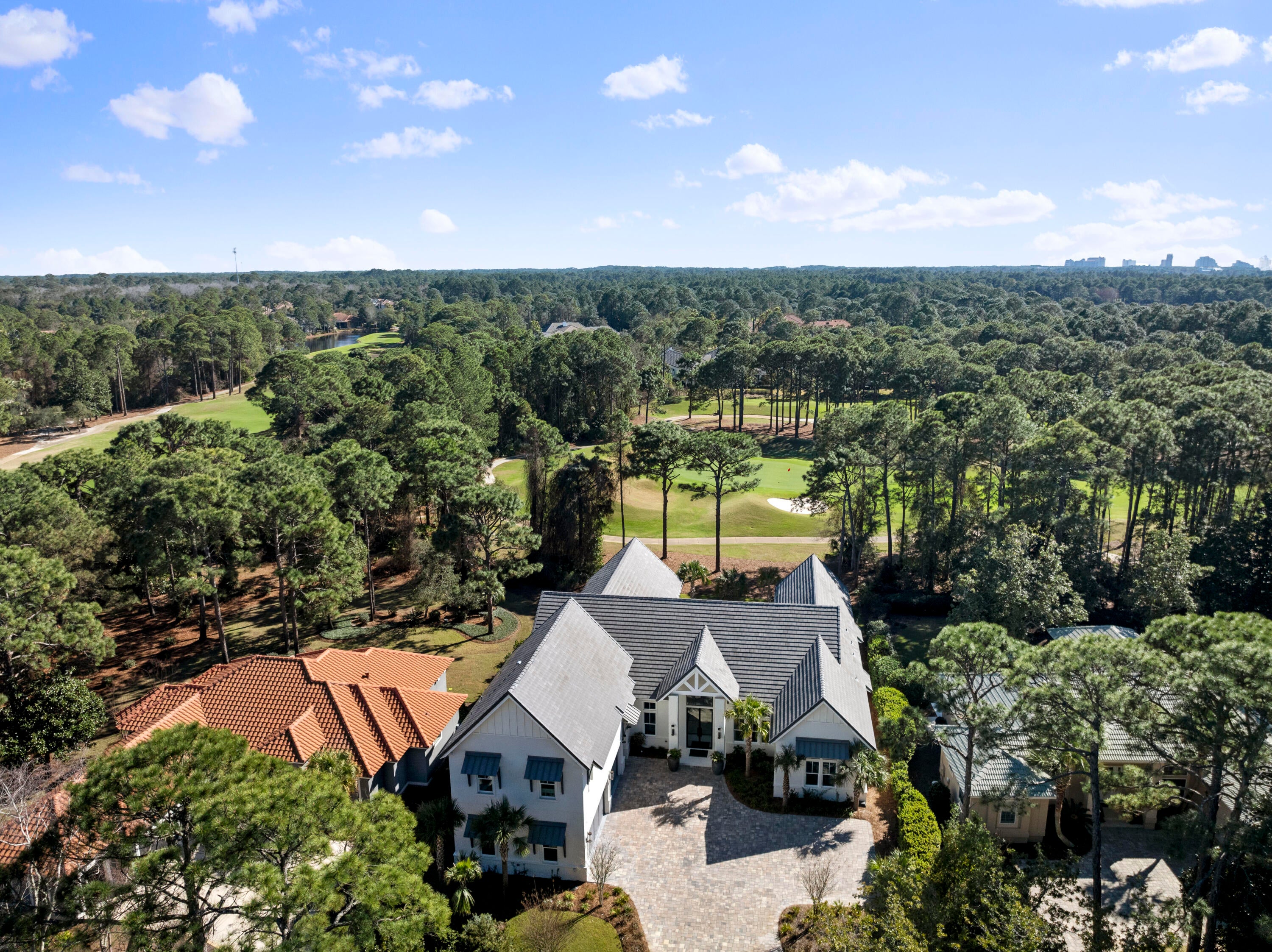 BURNT PINE - Residential