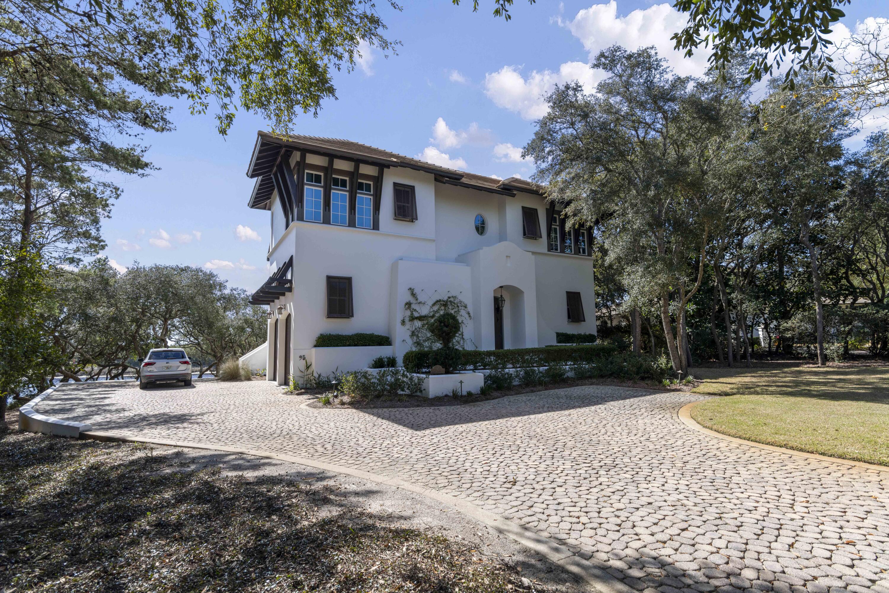 REDFISH LANE - Residential