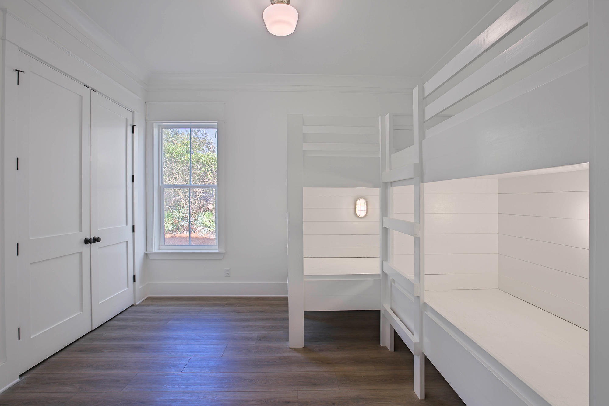WHITES GULFVIEW ESTATES - Residential