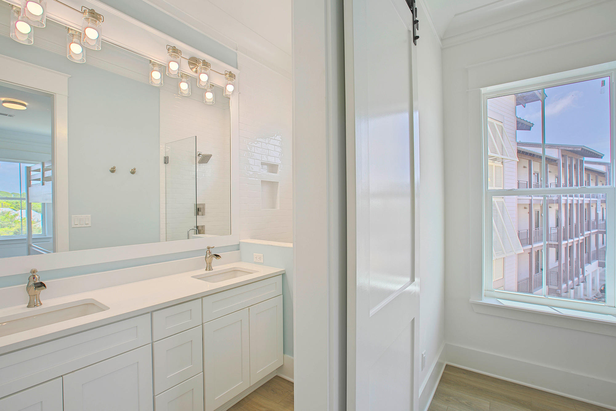 WHITES GULFVIEW ESTATES - Residential
