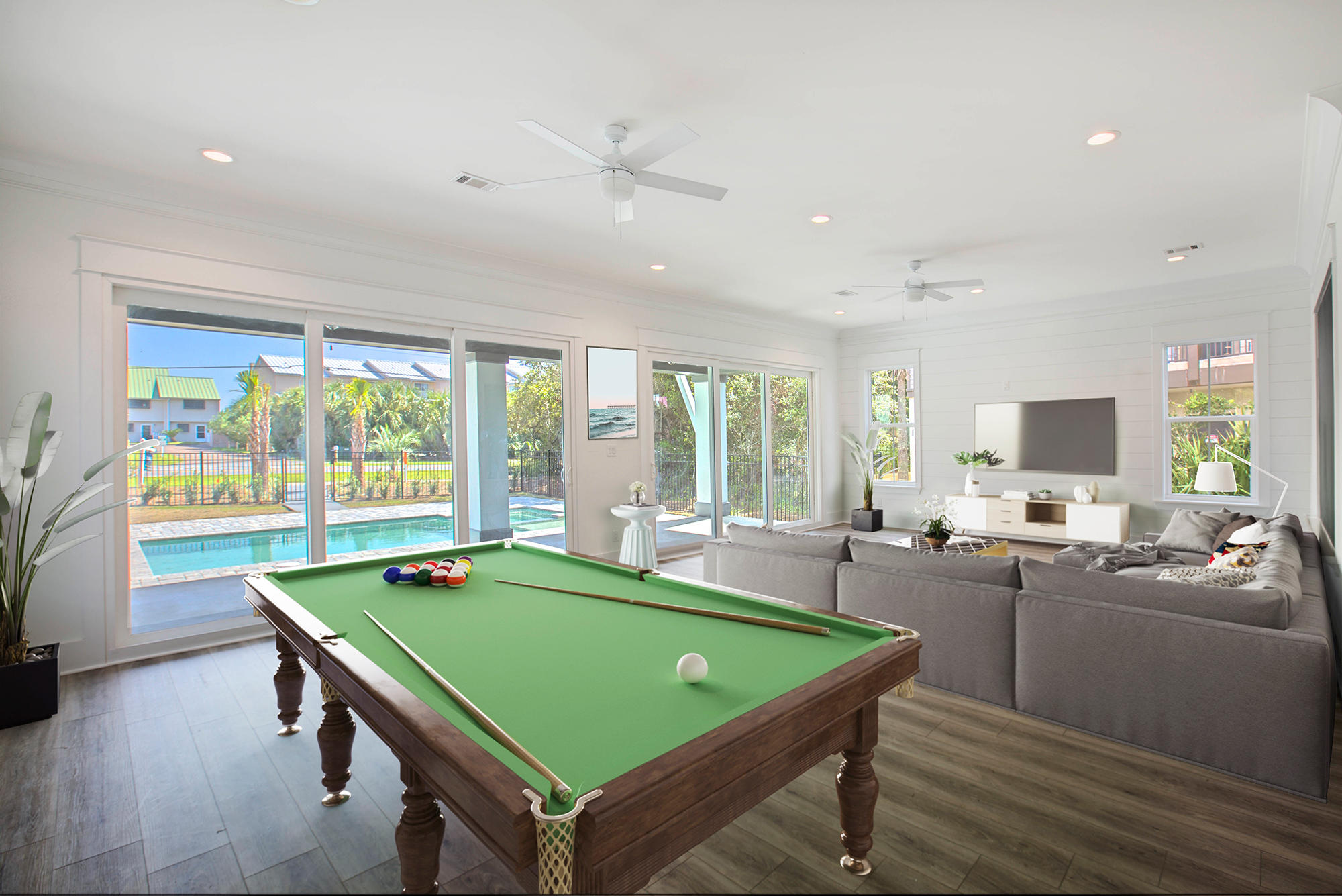 WHITES GULFVIEW ESTATES - Residential