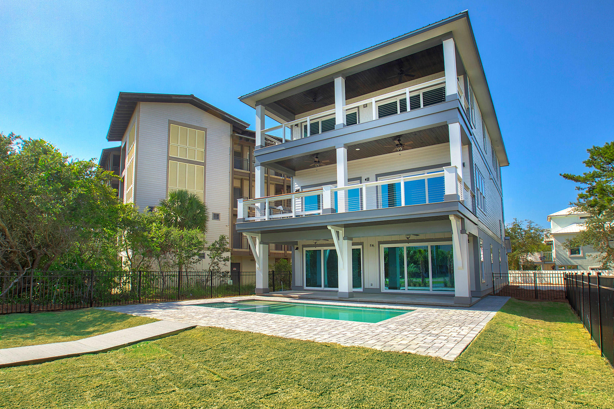 WHITES GULFVIEW ESTATES - Residential