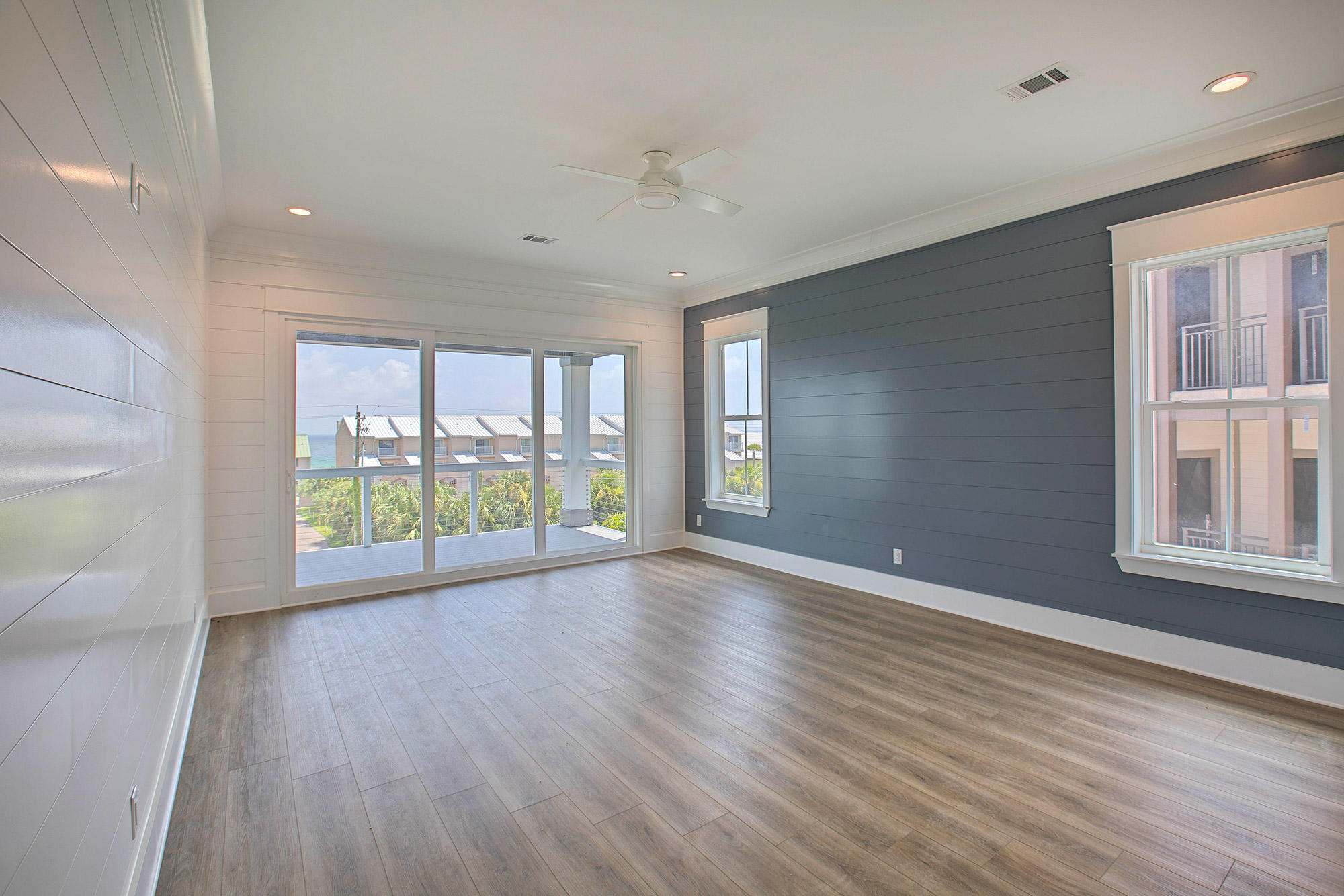WHITES GULFVIEW ESTATES - Residential