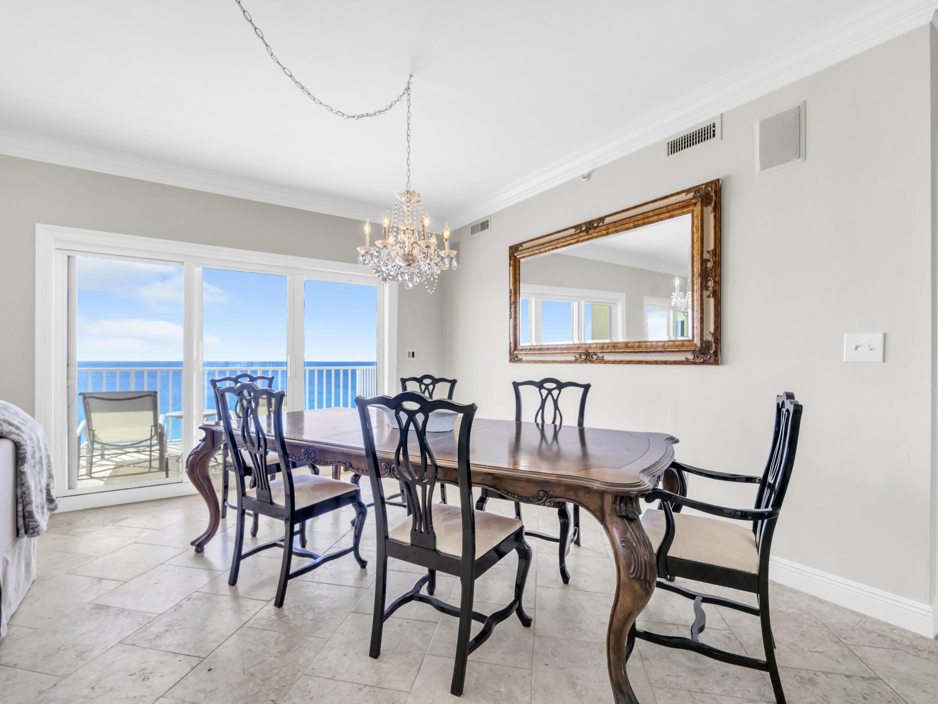 HOLIDAY ISLE TOWERS CONDO - Residential