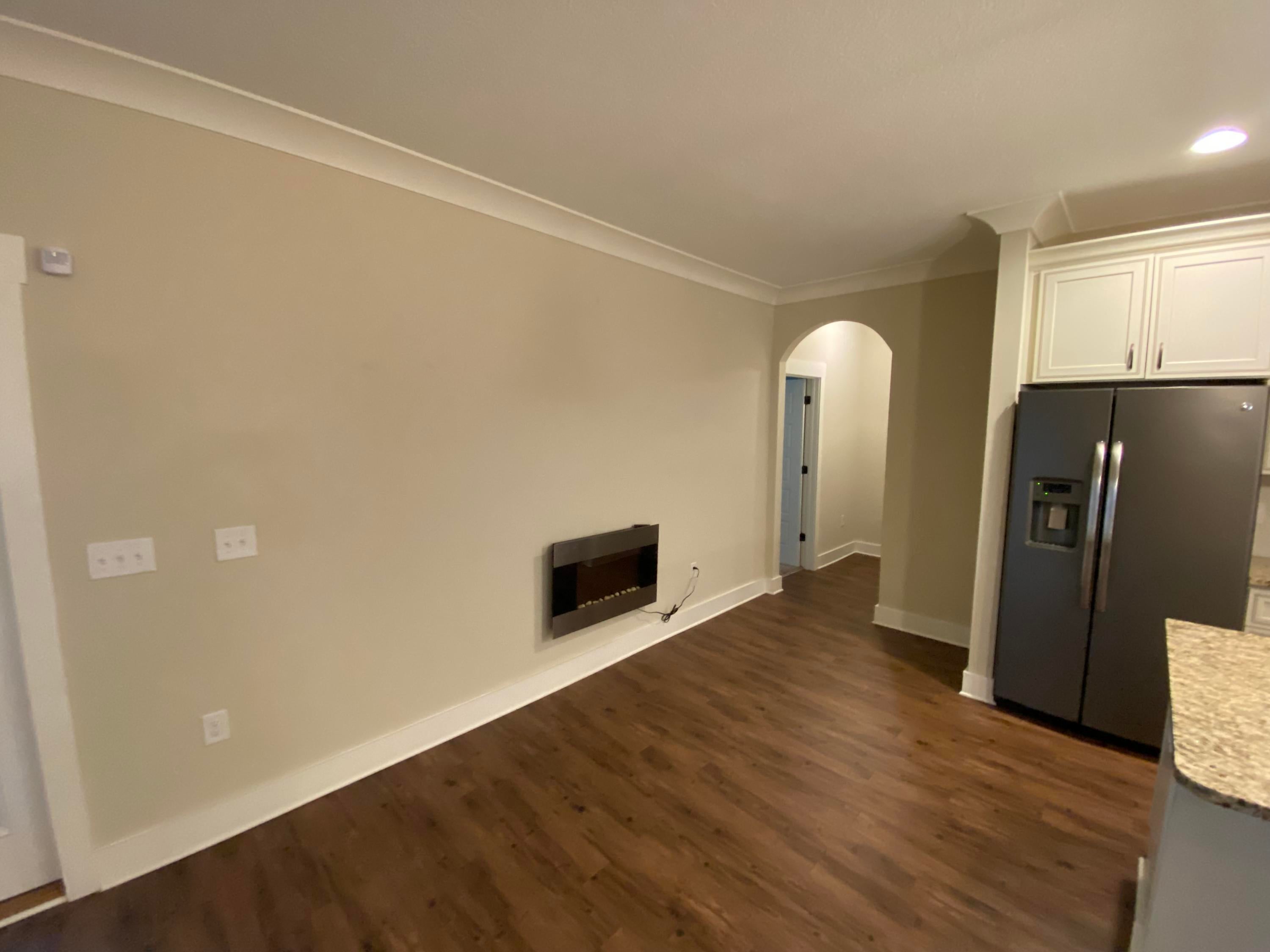 UNRECORDED SUBDIVISION - Residential Lease