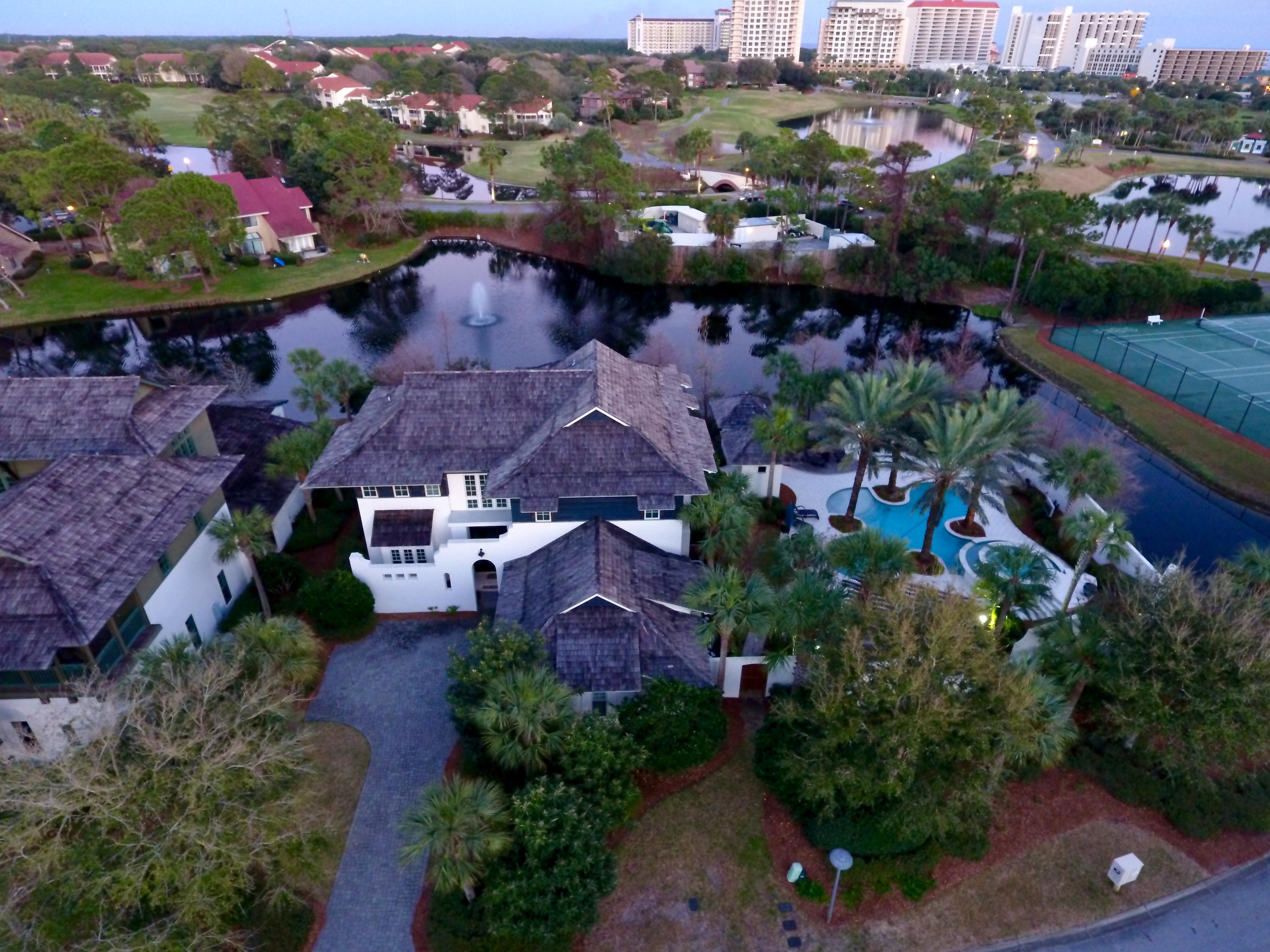 ISLAND ESTATES - Residential