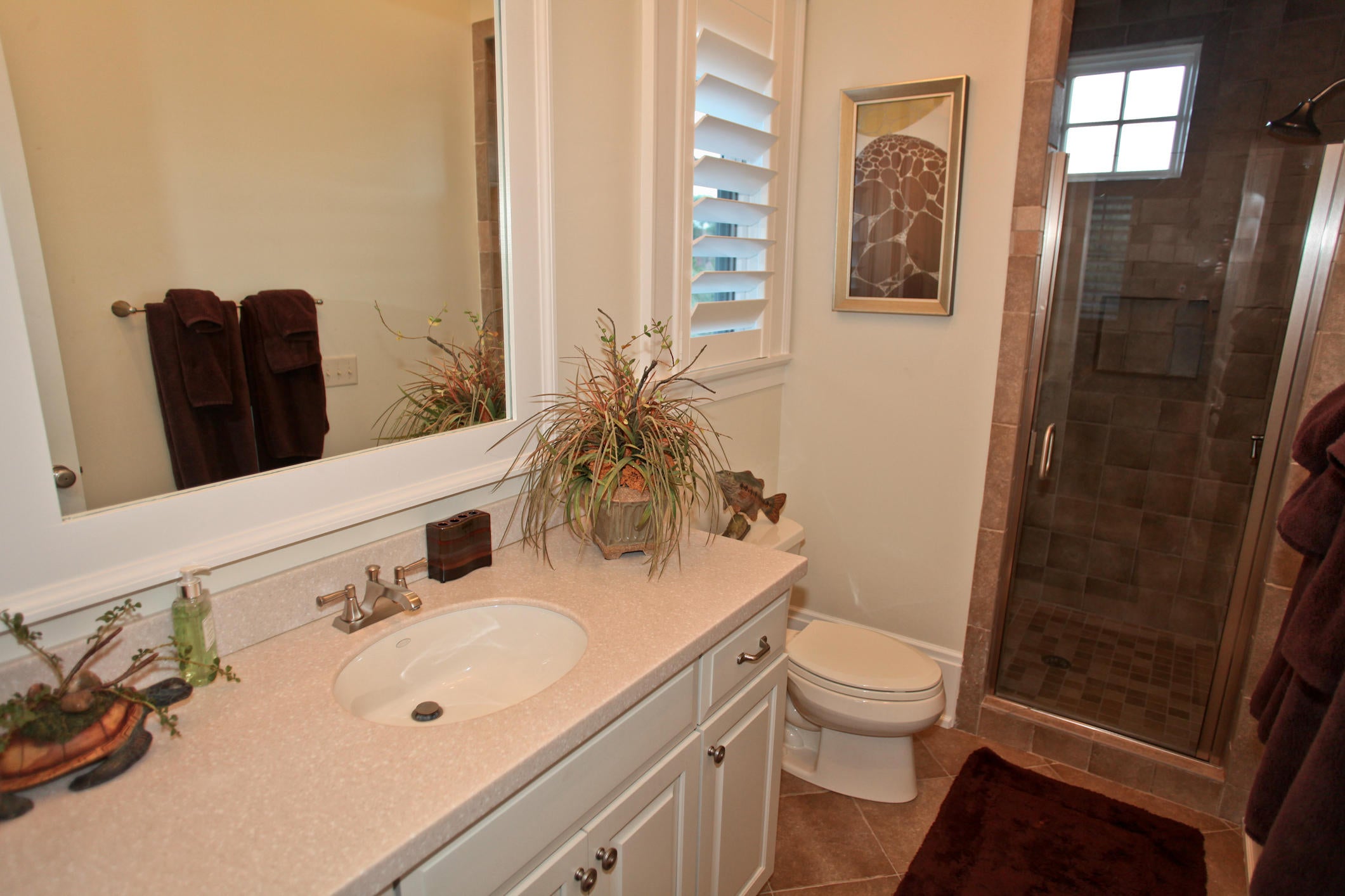 ISLAND ESTATES - Residential