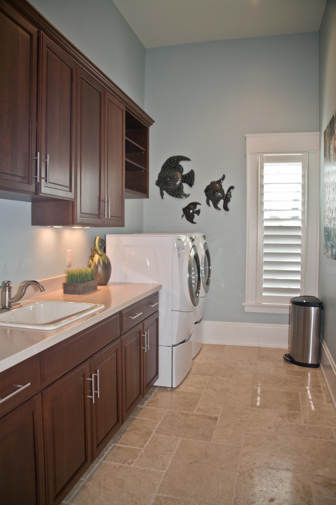ISLAND ESTATES - Residential
