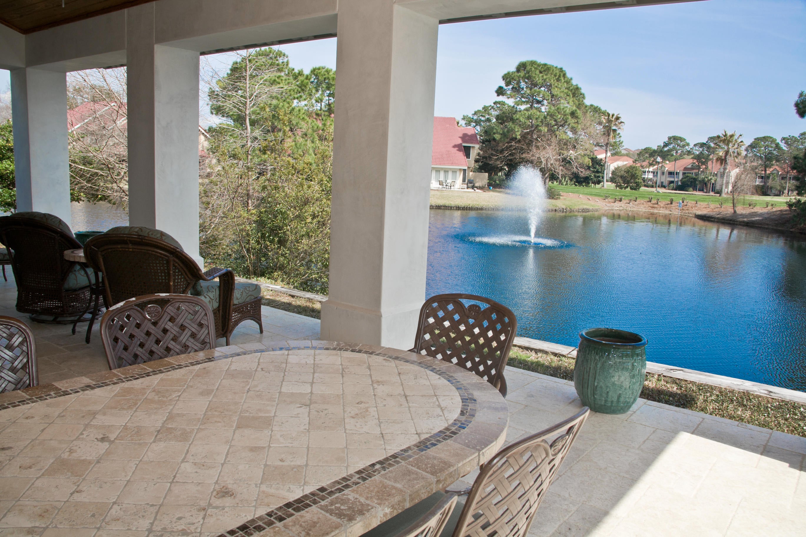 ISLAND ESTATES - Residential