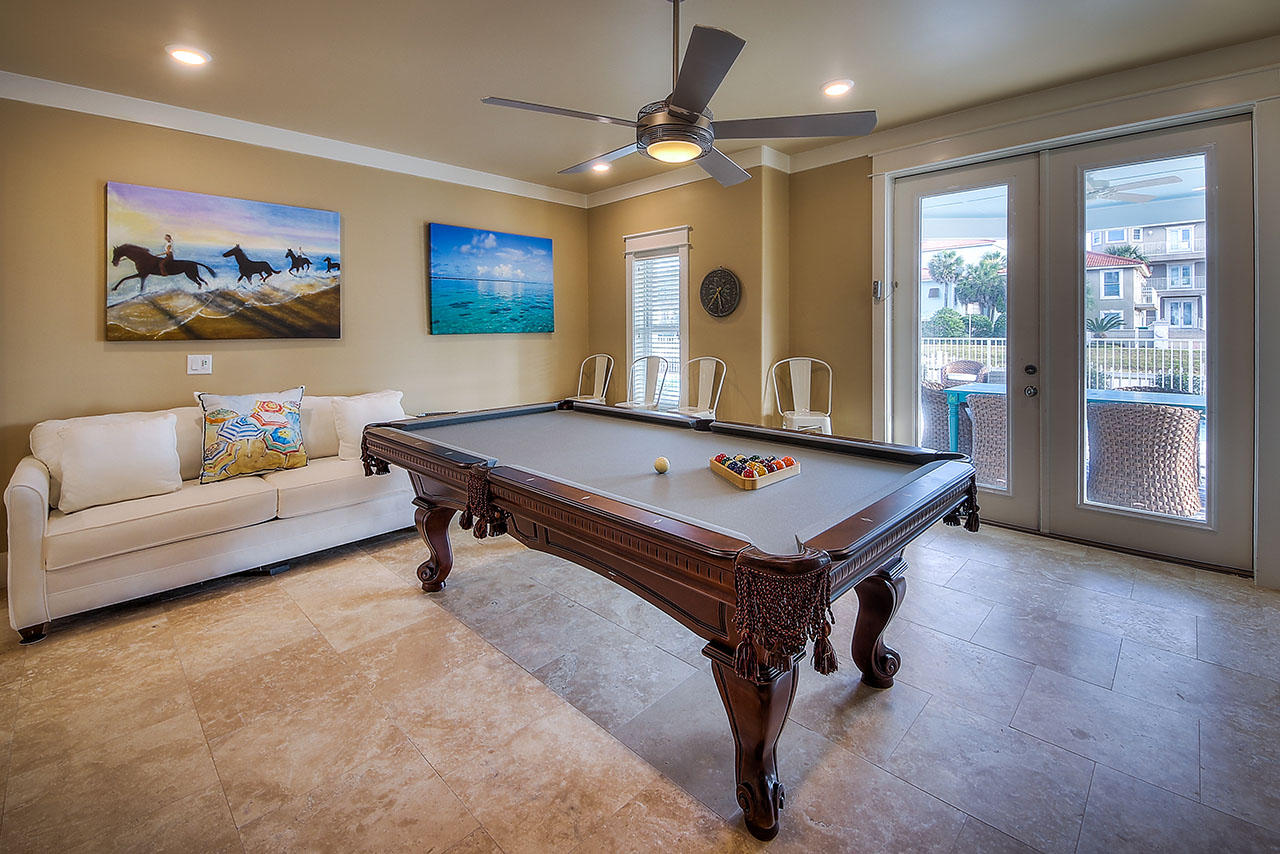 Crystal Shores - Residential