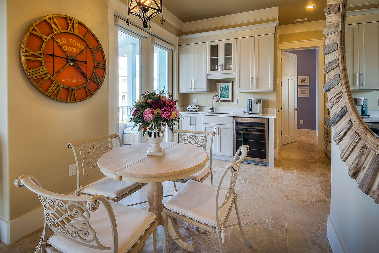 Crystal Shores - Residential