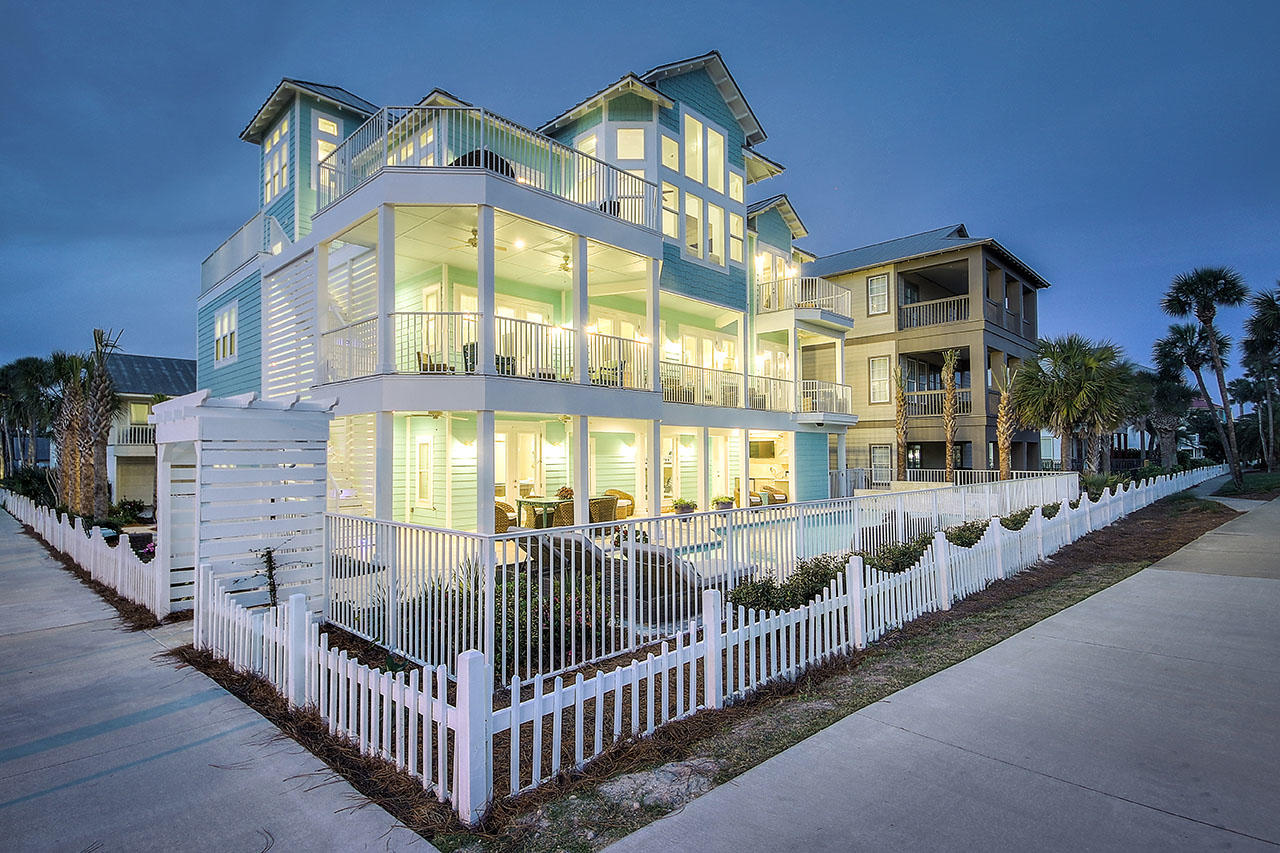Crystal Shores - Residential