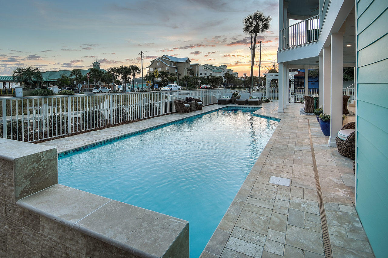 Crystal Shores - Residential