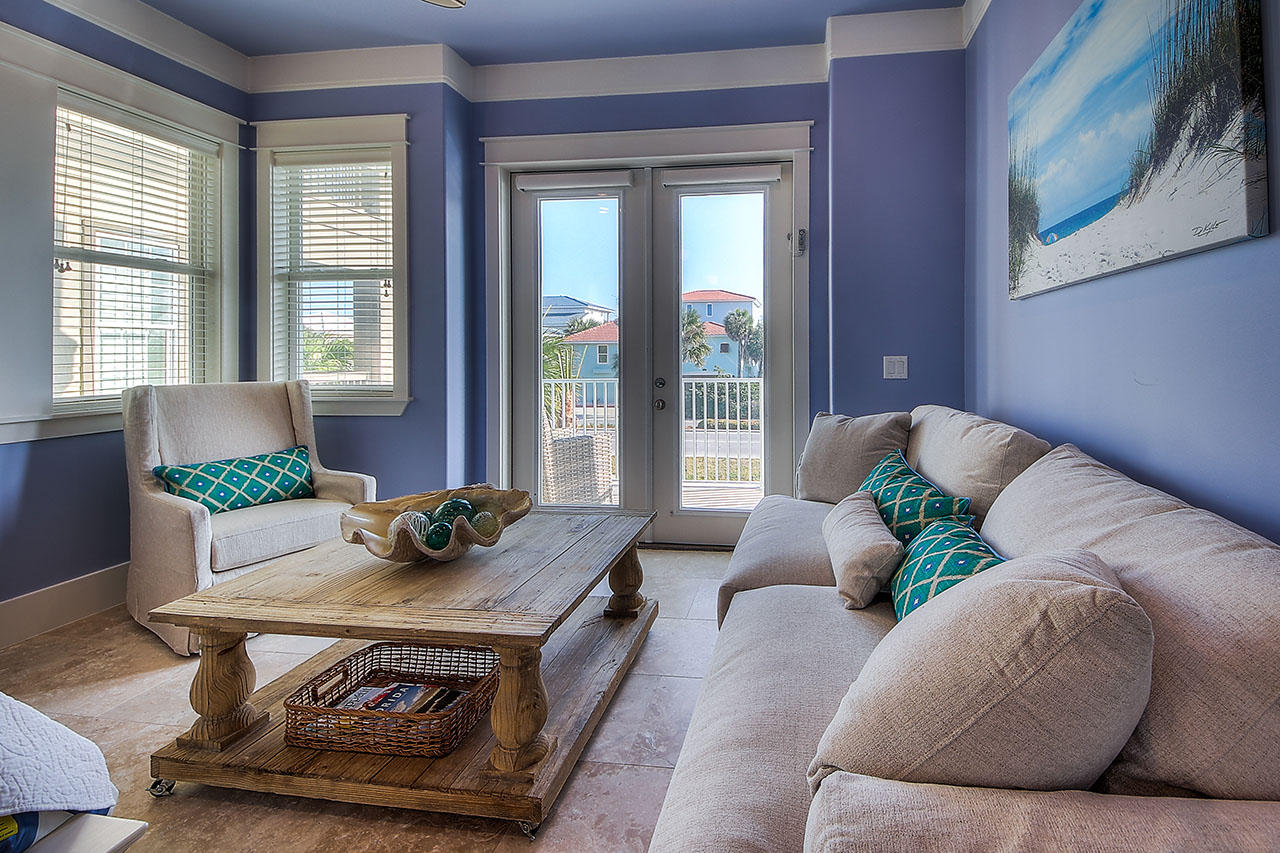Crystal Shores - Residential