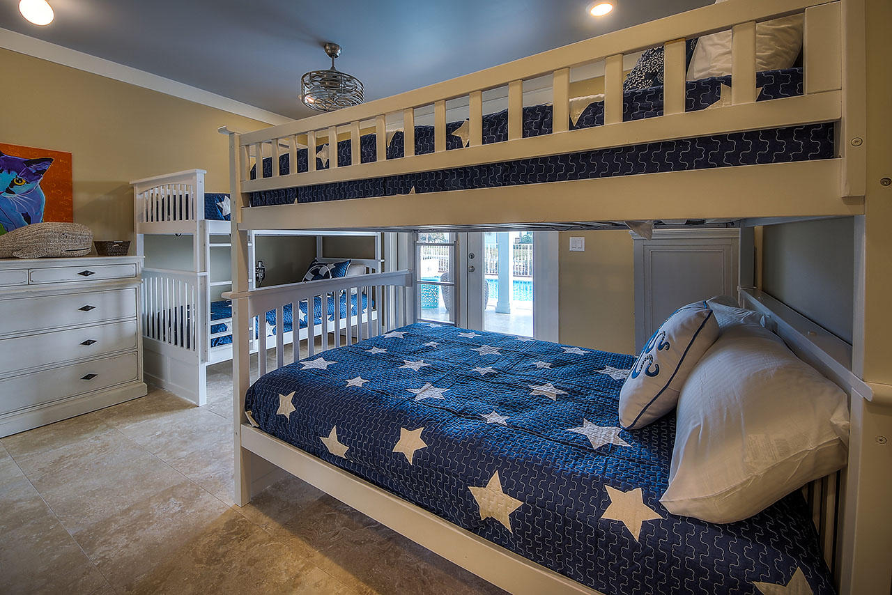 Crystal Shores - Residential