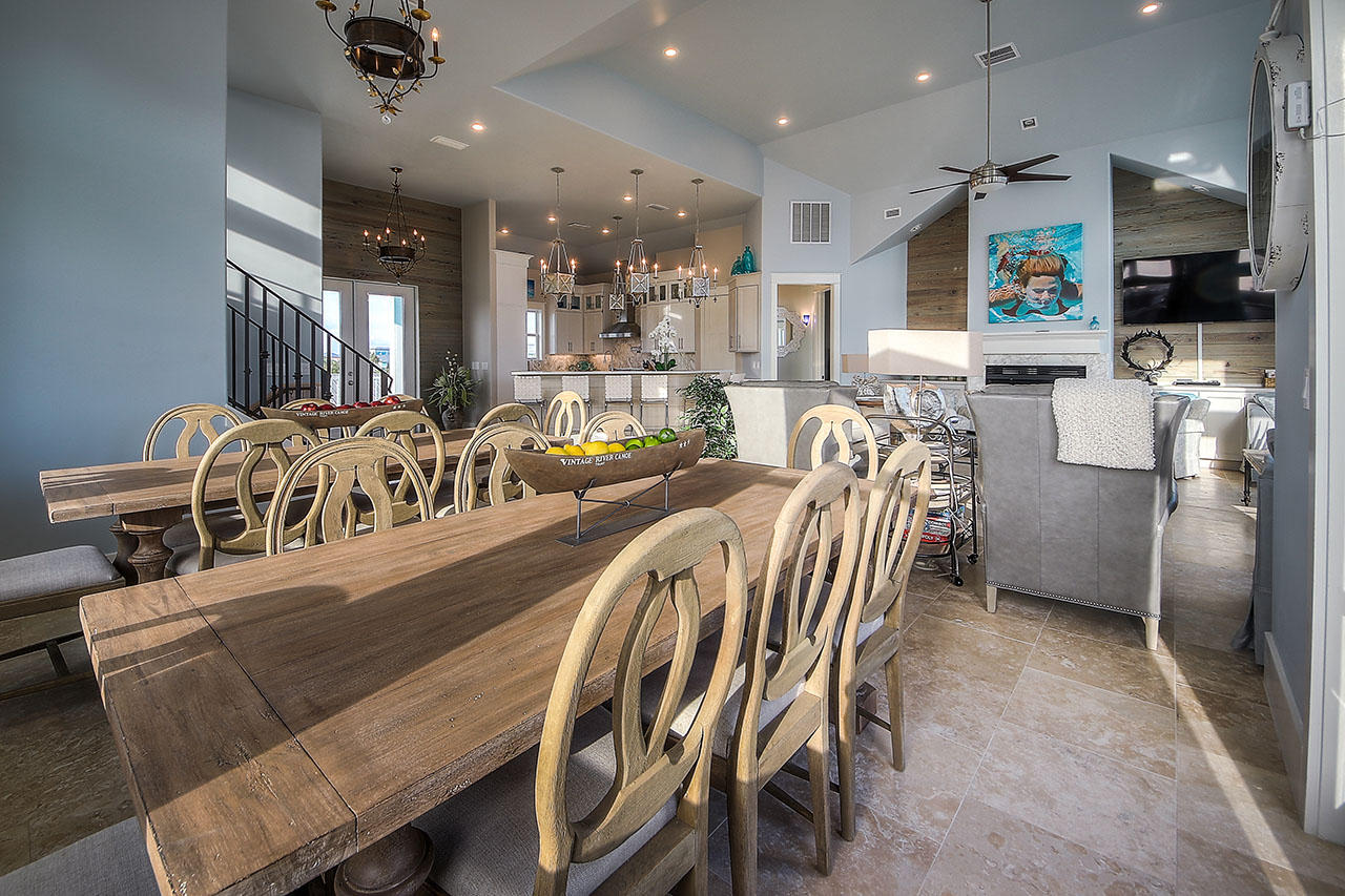 Crystal Shores - Residential