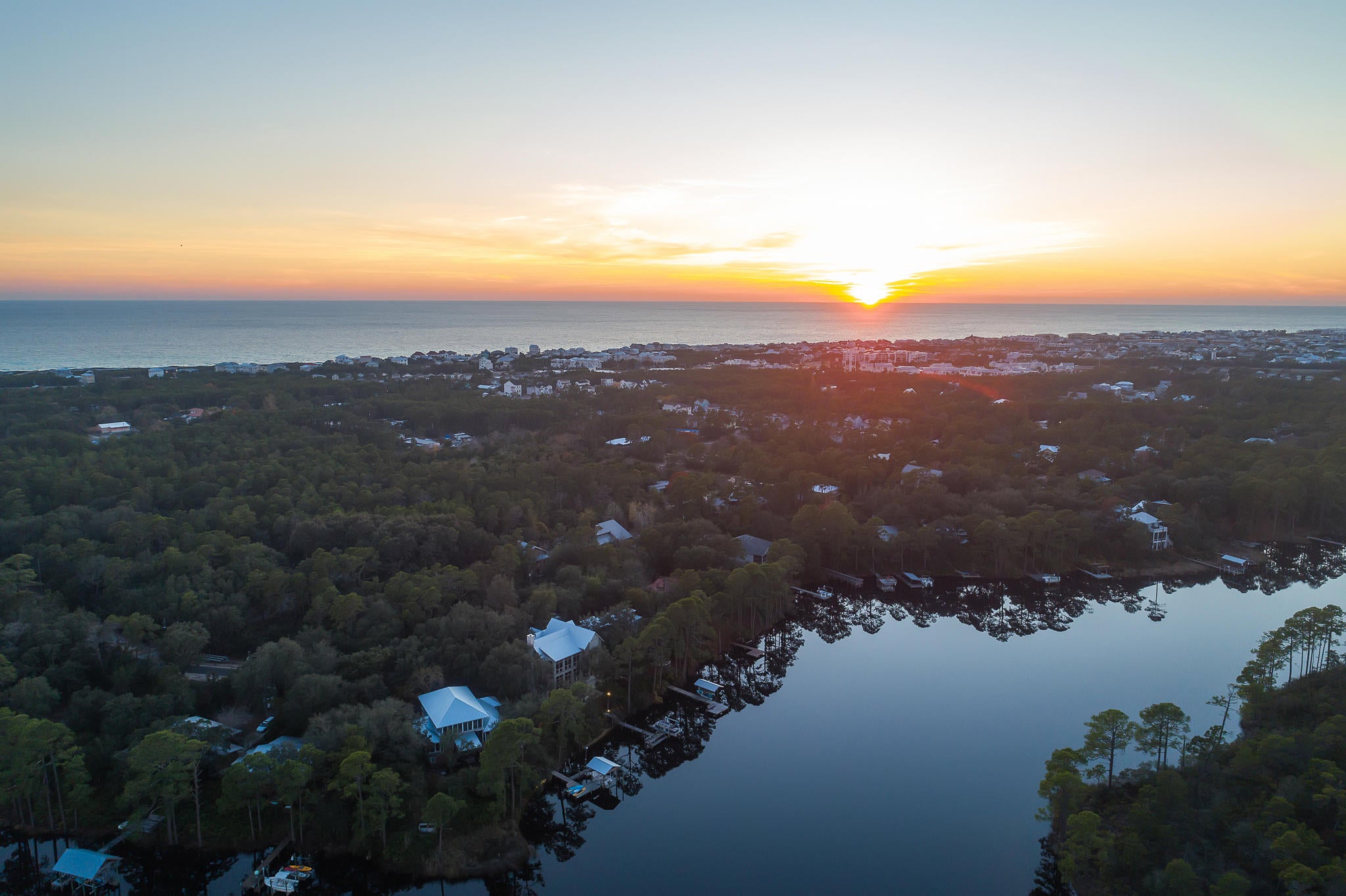 LAKE SHORE ESTATES - Residential