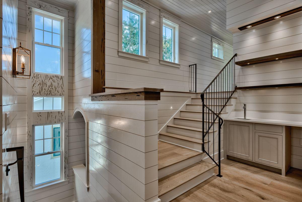SEAGROVE 3RD ADDN - Residential