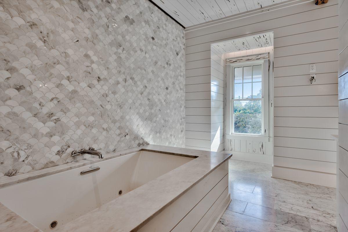 SEAGROVE 3RD ADDN - Residential