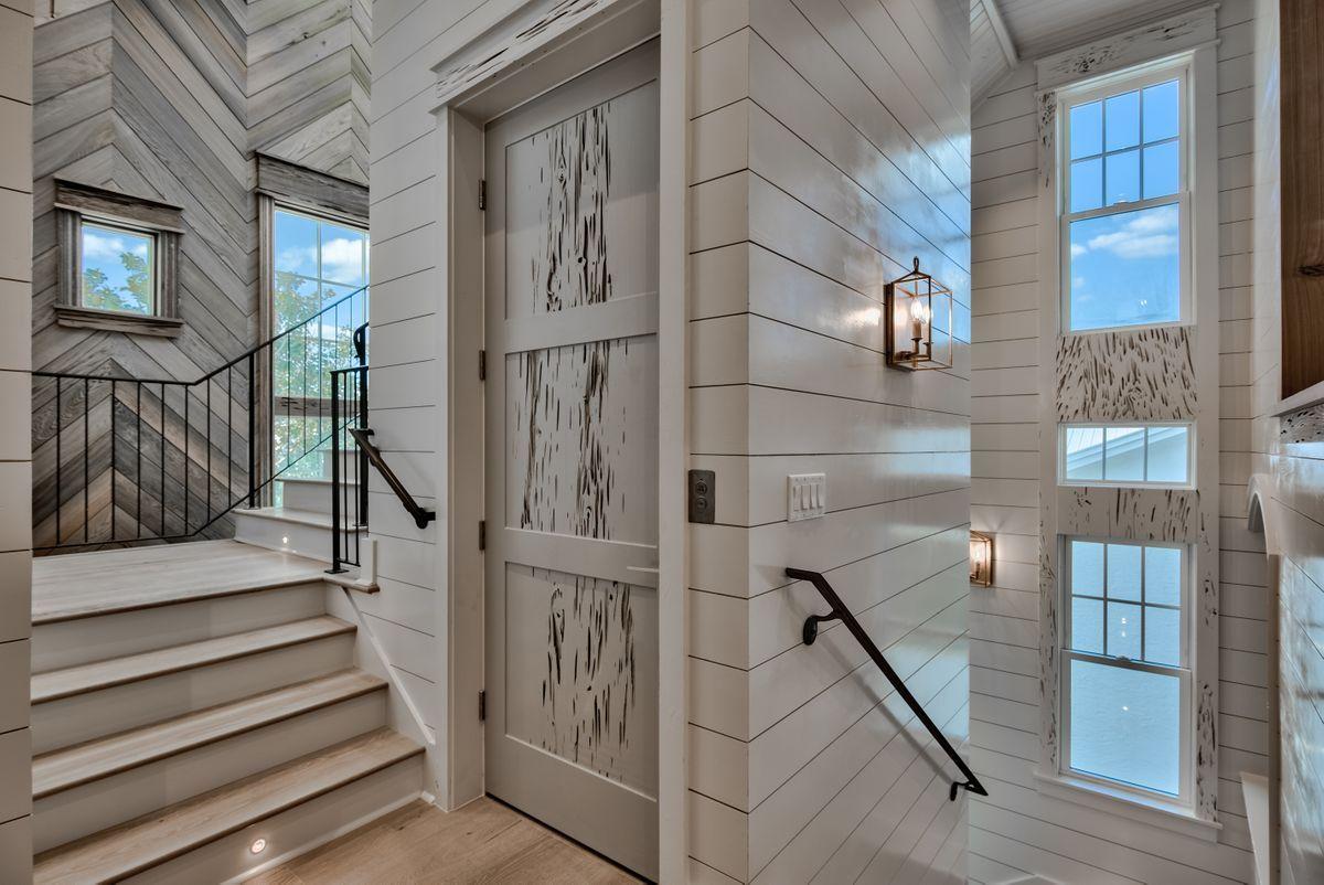 SEAGROVE 3RD ADDN - Residential