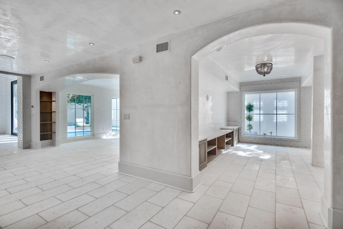 SEAGROVE 3RD ADDN - Residential