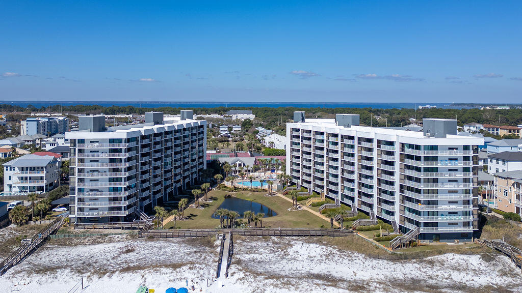 MAINSAIL THE COTTAGES AT - Residential