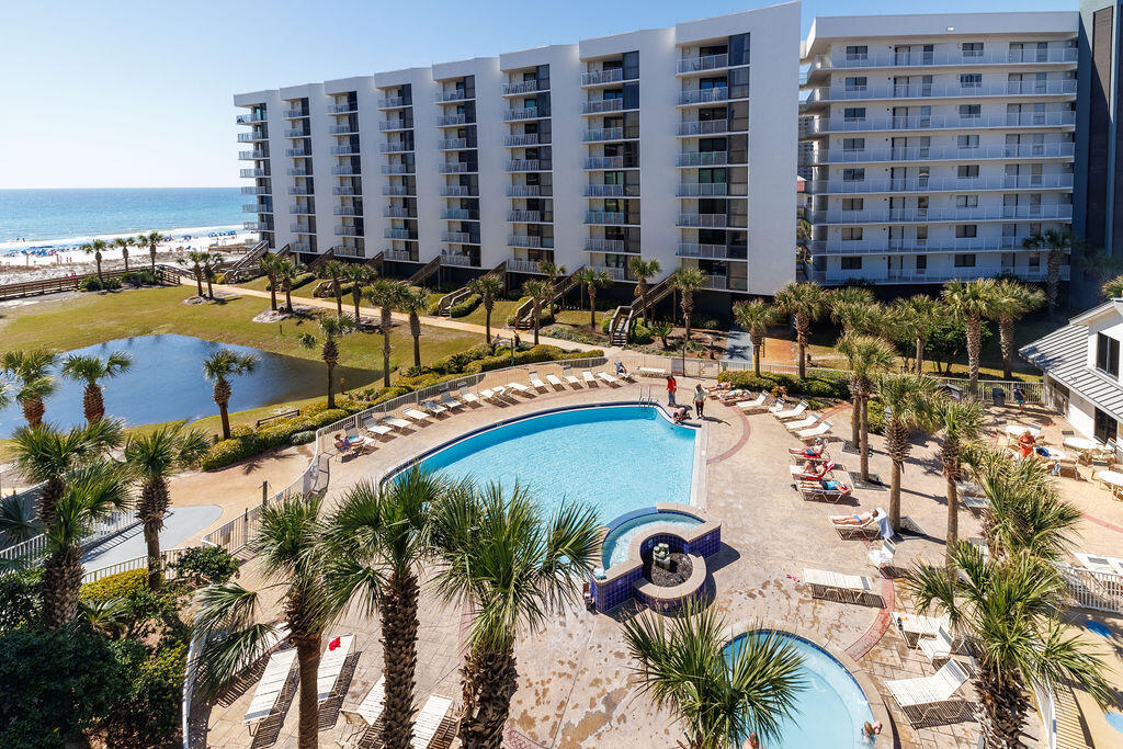 MAINSAIL THE COTTAGES AT - Residential