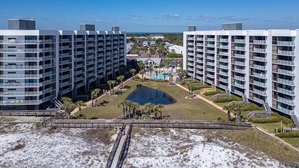 MAINSAIL THE COTTAGES AT - Residential