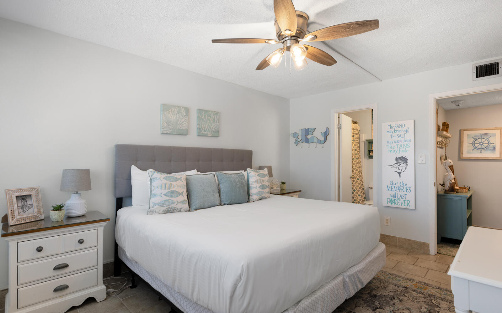 PINNACLE PORT - Residential