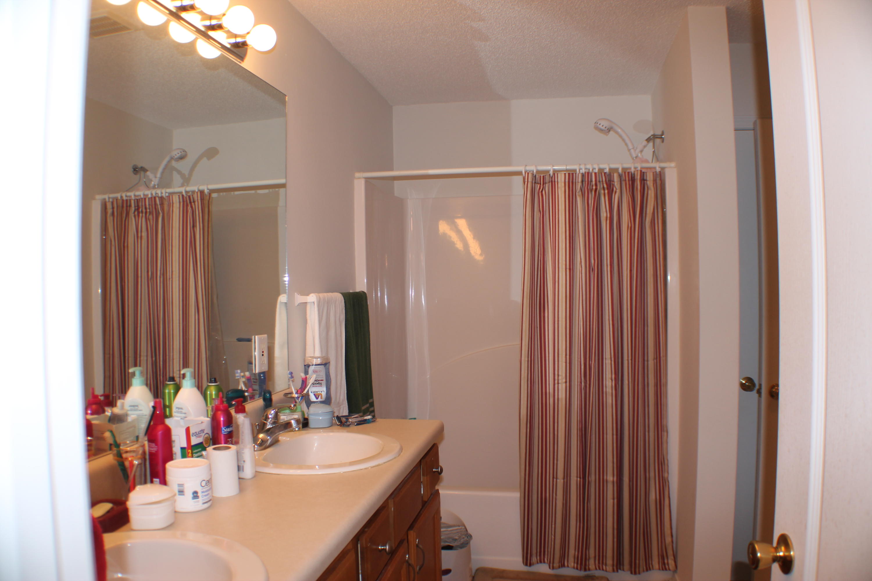 TRIPLE LAKES ESTATES - Residential