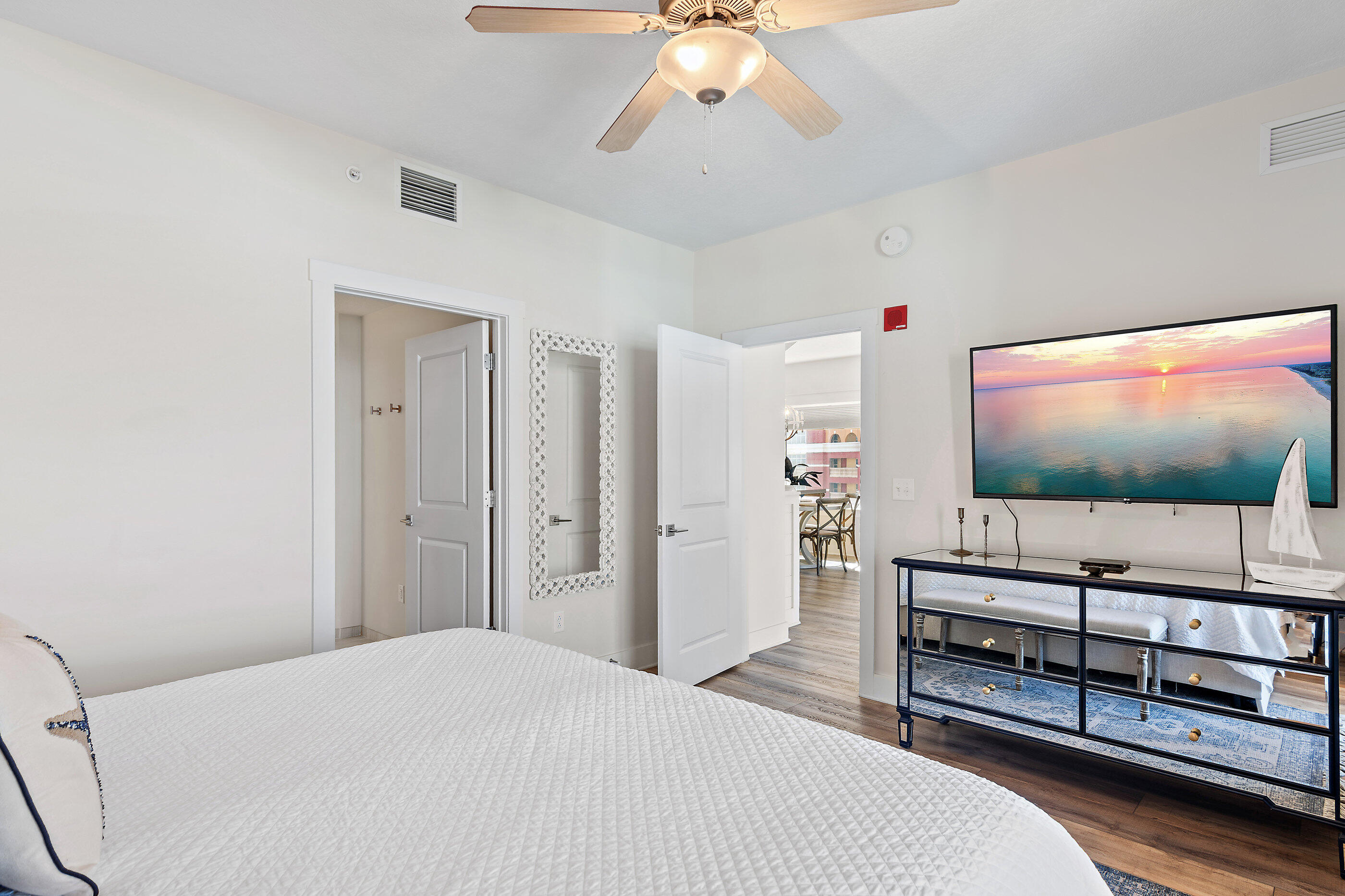 CALYPSO RESORT & TOWERS - Residential