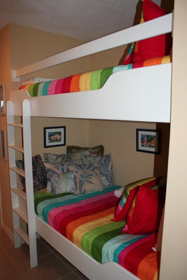 CORAL REEF CLUB PH 2 - Residential