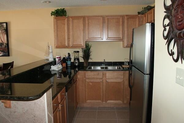 CORAL REEF CLUB PH 2 - Residential