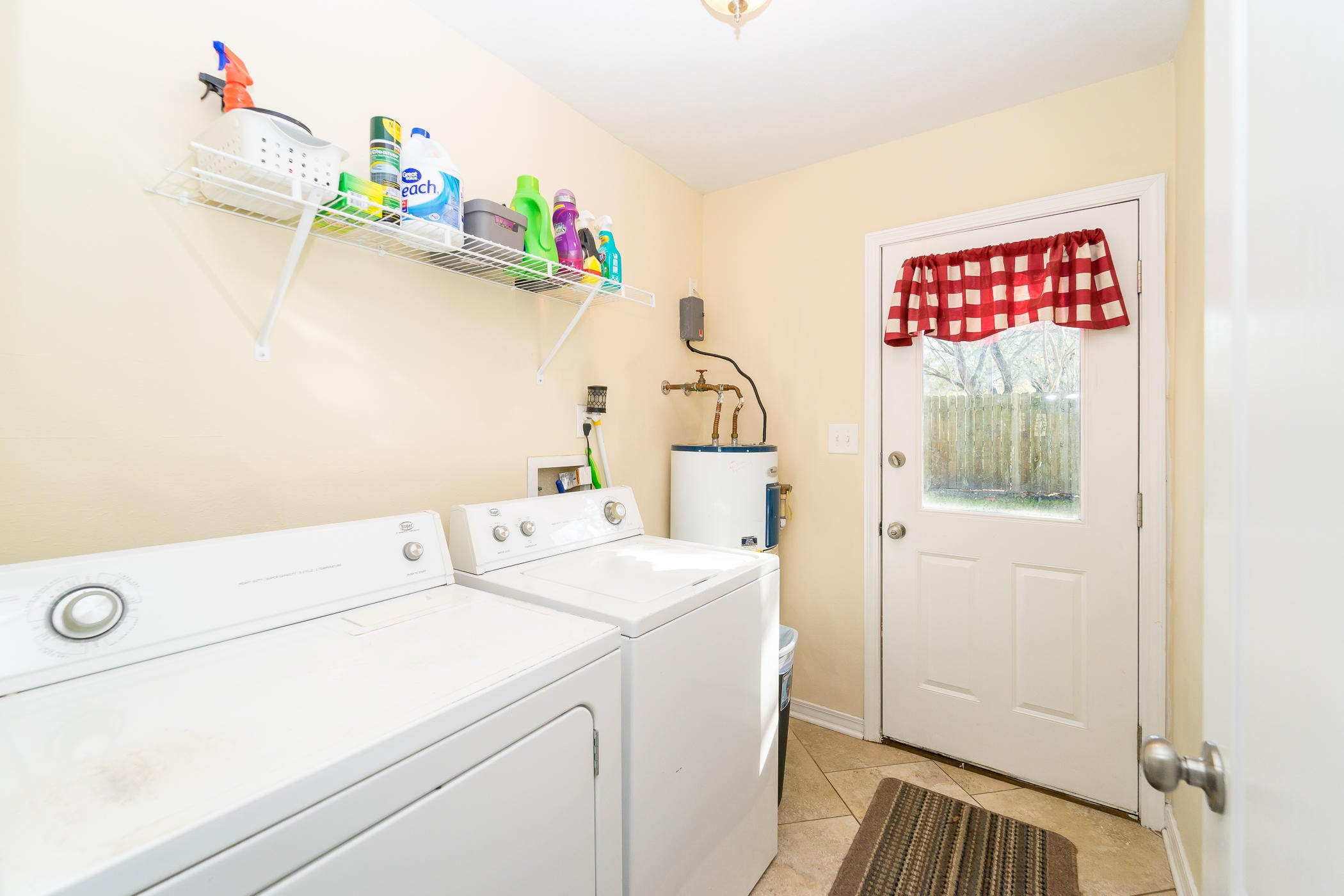 CANDLEWOOD VILLAGE - Residential