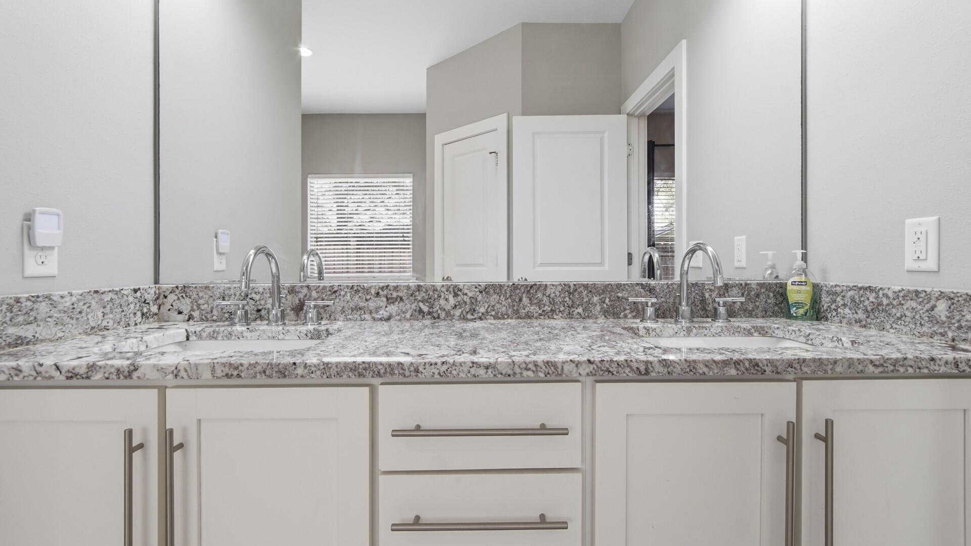 PINNACLE POINT - Residential