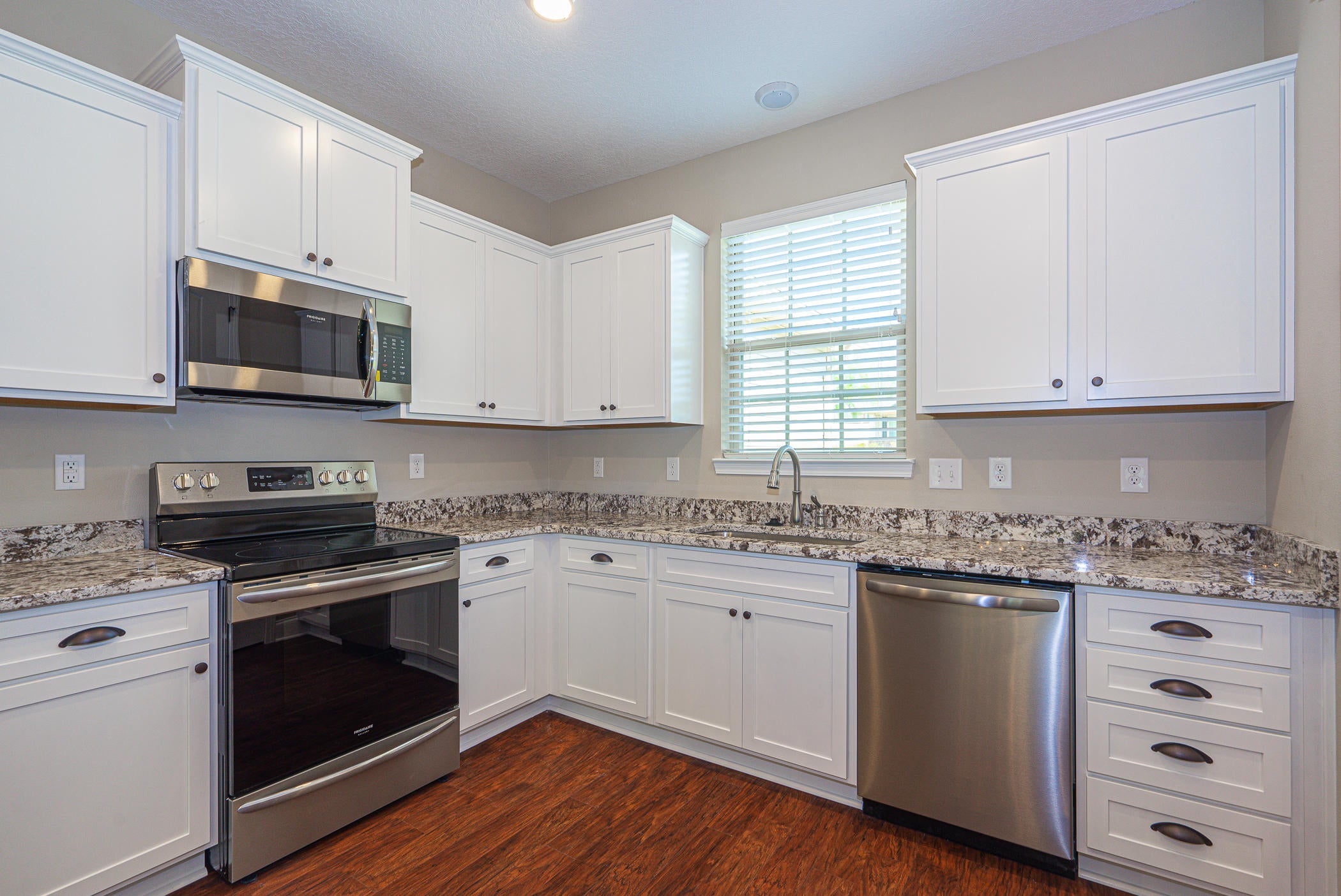 TIMBERLAND RIDGE - Residential