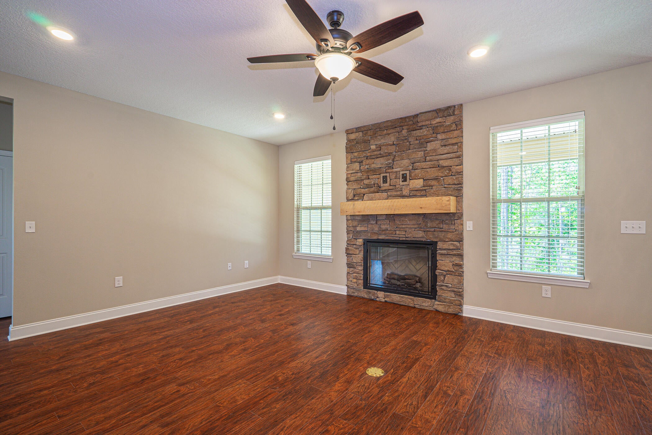 TIMBERLAND RIDGE - Residential