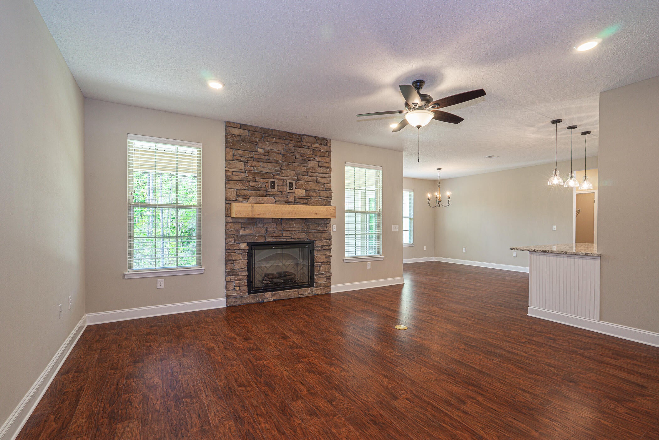 TIMBERLAND RIDGE - Residential