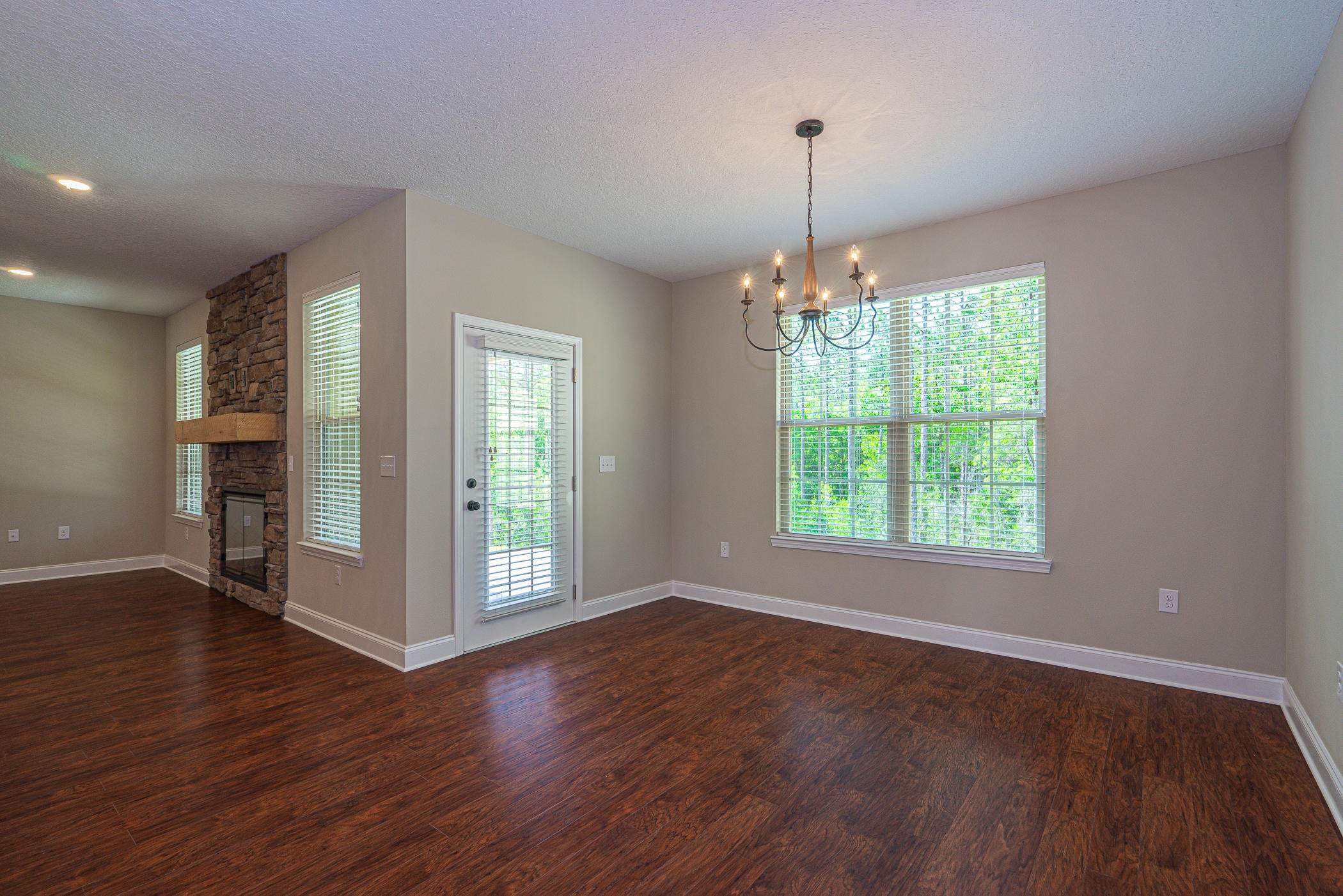 TIMBERLAND RIDGE - Residential