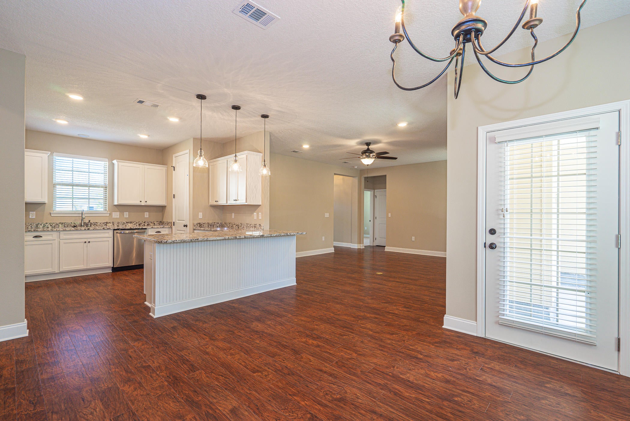 TIMBERLAND RIDGE - Residential