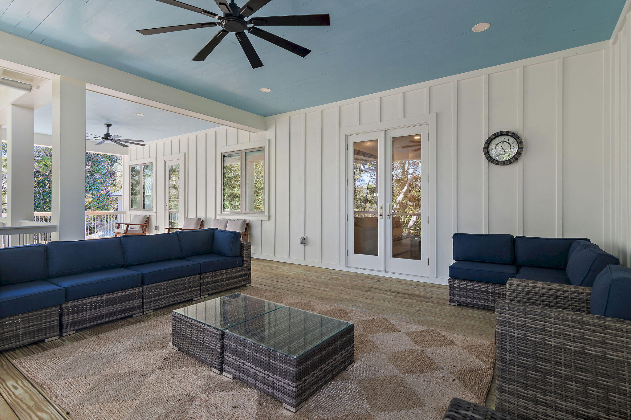 SEAGROVE SHORES 4TH ADD - Residential